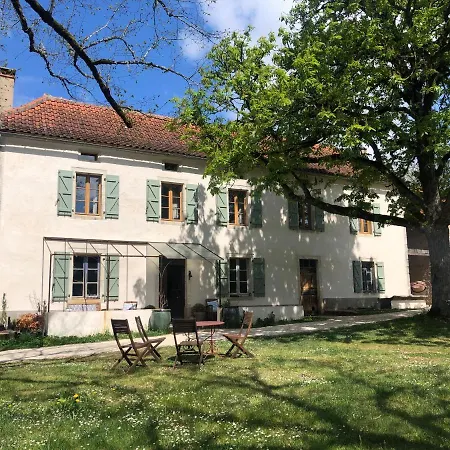 فندق مبيت وإفطار Mas D'aubrac