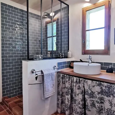 Mas D'aubrac לינה וארוחת בוקר Limogne-en-Quercy